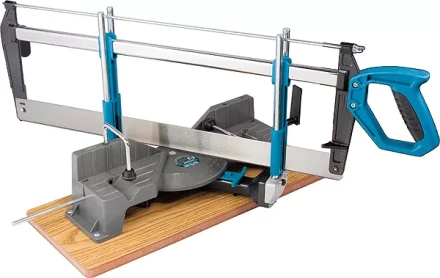 Стусло прецизионное, пила - 550 мм, 2 прижимные струбцины, ограничительный упор GROSS 22757 купить в Перми