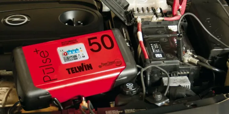 Зарядное устройство PULSE 50  6V/12V/24V Telwin купить в Перми