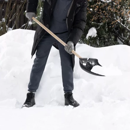 Лопата для уборки снега пластиковая, 380х360мм, без черенка, Россия Сибртех 61696 купить в Перми