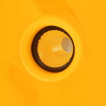 Воронка пластиковая 135 мм с металлическим ситом, гибким наконечником и непроливайкой Denzel 537210 купить в Перми