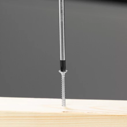 Отвертка, PH2х150 мм, S2, 3к рукоятка Denzel 121807 купить в Перми