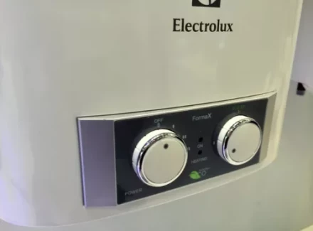 Водонагреватель ELECTROLUX EWH 80 Formax купить в Перми