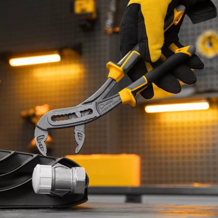 Клещи переставные Denzel 17900, трехкомпонентные рукоятки 240 мм купить в Перми