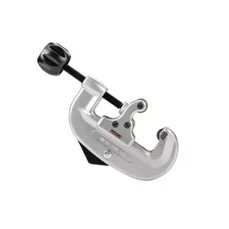 Труборез с винтовой подачей 30S  32950 купить в Перми