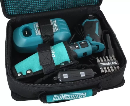 Аккумуляторная ударная отвертка Makita TD021DSE купить в Перми
