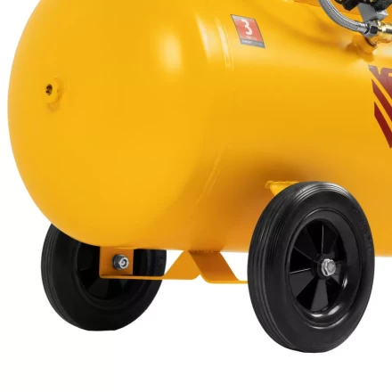 Компрессор безмасляный, малошумный DLS 1800/100,1800 Вт, 3x600, 100 л, 345 л/мин// Denzel 58028 купить в Перми