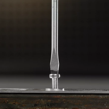 Отвертка, SL5x150 мм, S2, 3к рукоятка Denzel 121977 купить в Перми