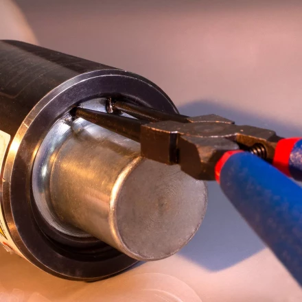 Набор съемников стопорных колец КВТ НКС-04, 140/180 мм, 4 шт. (92035) купить в Перми