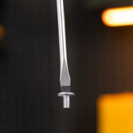 Отвертка, SL6x150 мм, S2, 3к рукоятка Denzel 121997 купить в Перми