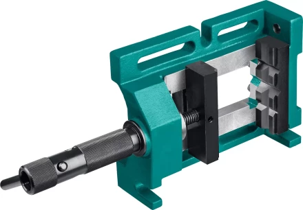 Тиски KRAFTOOL станочные трехсторонние 32716-100 купить в Перми