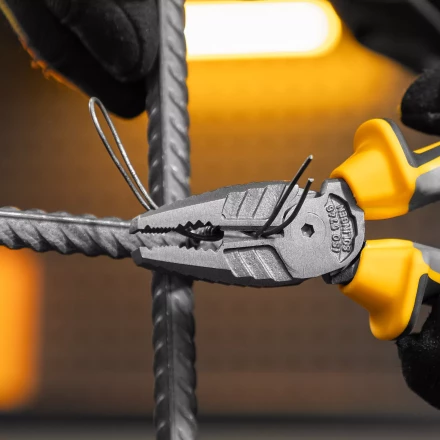 Плоскогубцы комбинированные 165 мм Denzel 17080, трехкомпонентные рукоятки купить в Перми