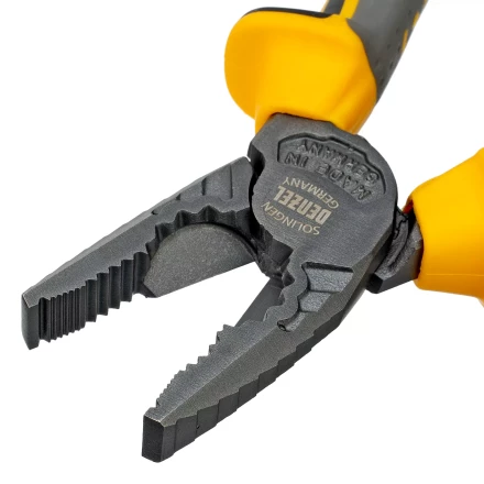 Плоскогубцы комбинированные 180 мм Denzel 17081, трехкомпонентные рукоятки купить в Перми