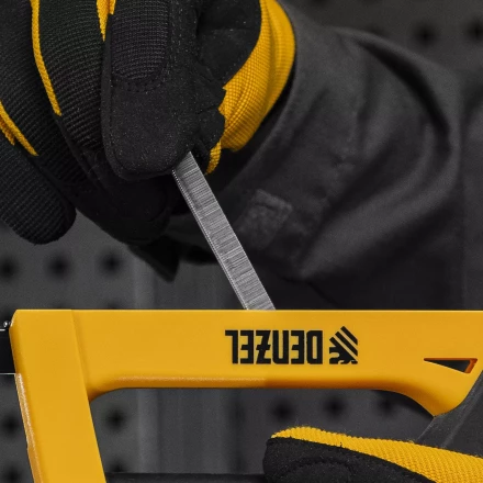 Скобы, 10 мм, для мебельного степлера, тип 53, 2000 шт. Denzel 41102 купить в Перми