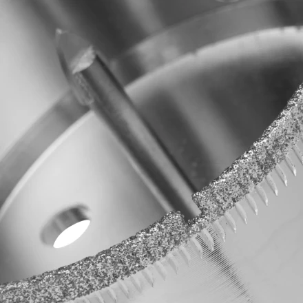 Сверло по керамической плитке и стеклу Сибртех, 68 х 55 мм, шестигранный хвостовик, с центрующим сверлом купить в Перми