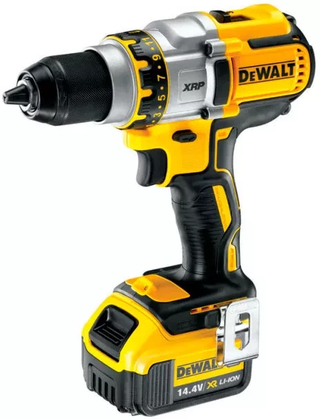 Дрель-винтоверт аккумуляторная DeWalt DCD 932 М2 купить в Перми