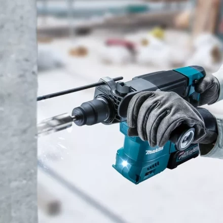 Аккумуляторный перфоратор Makita HR008GZ02 40В,  4.5Дж, без АКБ и ЗУ купить в Перми