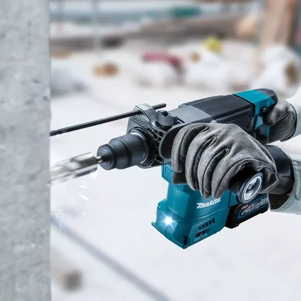 Аккумуляторный перфоратор Makita HR008GZ02 40В,  4.5Дж, без АКБ и ЗУ купить в Перми