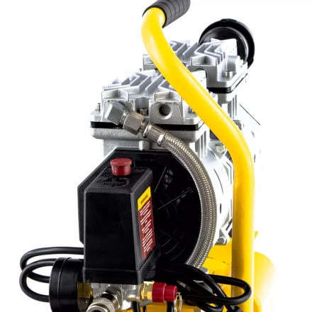 Компрессор безмаслянный Denzel DLS650/10 малошумный 58021 купить в Перми