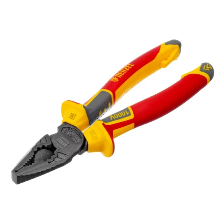 Плоскогубцы комбинированные Denzel 17086, диэлектрические трехкомпонентные рукоятки до 1000 В, 180 мм купить в Перми