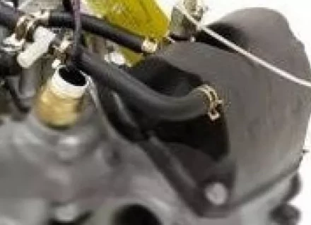 Дизельный двигатель KM2V80G (без глушителя и радиатора) купить в Перми