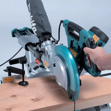Пила торцовая Makita LS1018LN купить в Перми