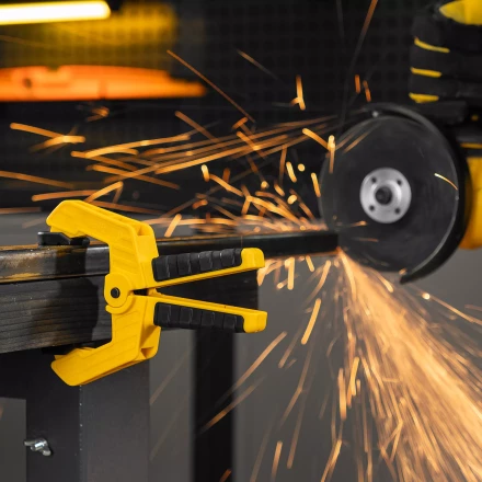 Струбцина клещеобразная Denzel, усиленная 65 х 50 мм, двухкомпонентные рукоятки, 20796 купить в Перми