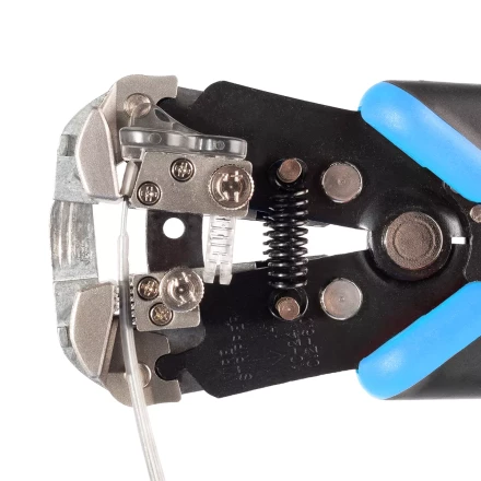 Автоматический многофункциональный стриппер КВТ WS-19 для снятия изоляции с проводов 0.05–10 мм (89424) купить в Перми