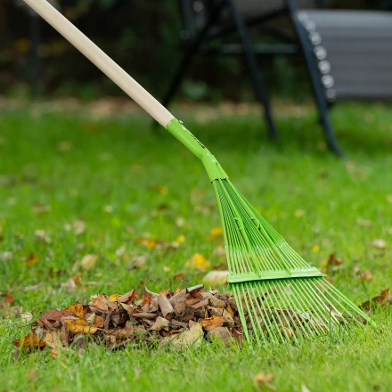 Грабли веерные стальные Palisad, 565 мм, 22 плоских зуба, эмалированные, усиленные, без черенка, 617015 купить в Перми