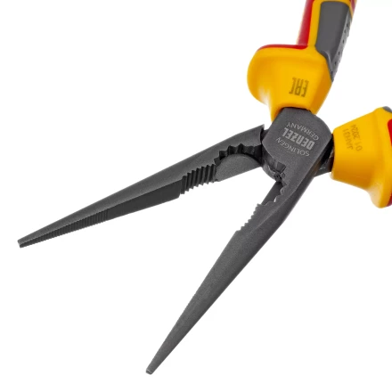 Длинногубцы прямые Denzel 17305, диэлектрические рукоятки до 1000 В, трехкомпонентные рукоятки, 205мм купить в Перми