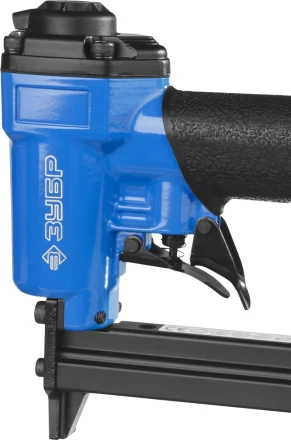 Степлер (скобозабиватель) пневматический для скоб тип 80 (6-16 мм) 3191 серия ПРОФЕССИОНАЛ купить в Перми