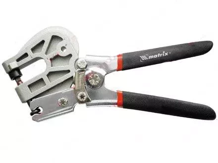 Просекатель для металлического профиля (под гипсокартон) работа одной рукой MATRIX 87951 купить в Перми