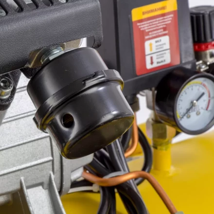 Компрессор воздушный Denzel DKV2200/100 Х-PRO 58079 купить в Перми