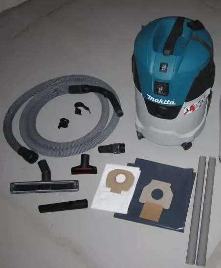 Пылесос промышленный Makita VC2512L купить в Перми