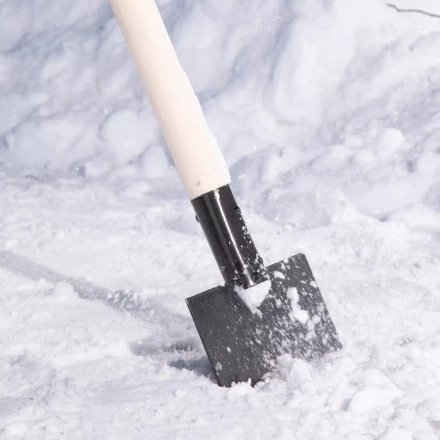 Ледоруб-скребок Сибртех 61664, 200 мм, 1 кг, деревянный черенок, Россия купить в Перми