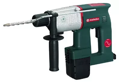 Перфоратор аккумуляторный Metabo ВhEА 14SR+L 14,4В купить в Перми