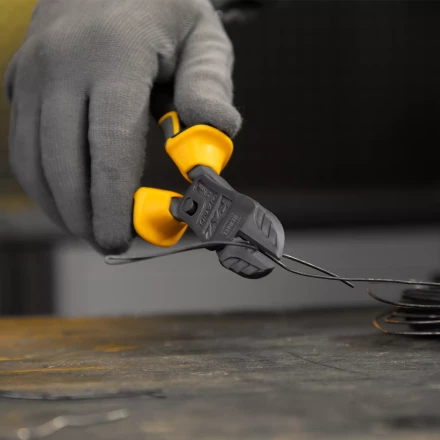 Бокорезы 180 мм Denzel 17785, усиленные, трехкомпонентные рукоятки купить в Перми