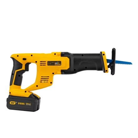 Пила сабельная аккумуляторная CRC-115, 18В Li-Ion Denzel 28465 купить в Перми