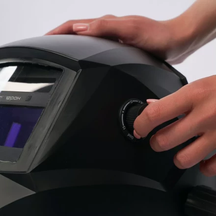 Маска сварщика Хамелеон Оберон PROFI (BLACK) 21091319 купить в Перми