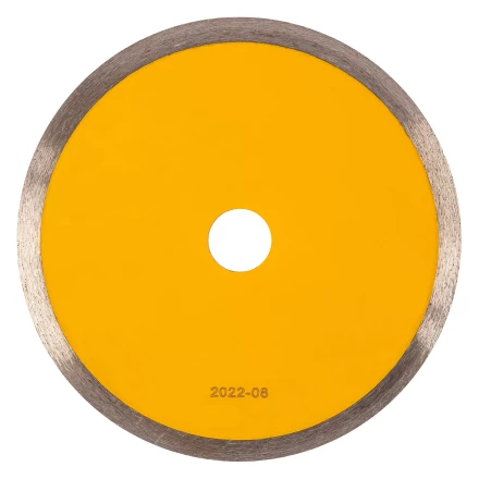 Диск алмазный сплошной, супертонкий, 180 х 25,4 мм, горячее прессование, мокрое резание// Denzel 73158 купить в Перми