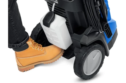 Мойка высокого давления ЗУБР Профессионал АВД-П200 купить в Перми