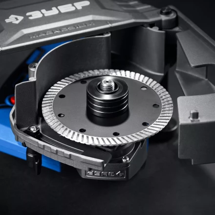 ЗУБР d 125 мм, 1600 Вт, 30 мм, штроборез (бороздодел), кейс, Профессионал (ЗШ-П30-1600 ПСТК) купить в Перми