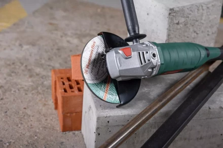 Круг зачистной HAMMER 180х6х22мм 14А купить в Перми