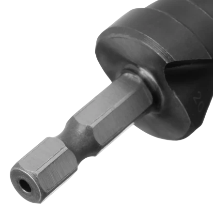 Сверло ступенчатое Denzel 723604, 6-8-10-12-14-16-18-20-22-24-26-28-30мм, Р6М5, 6-гр. хвостовик купить в Перми