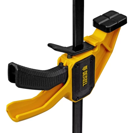 Струбцина F-образная Denzel, быстрозажимная, 600 х 80 мм, усиленный нейлоновый корпус 20508 купить в Перми