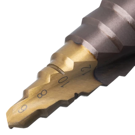 Сверло ступенчатое Denzel 723614, 6-8-10-12-14-16-18-20-22-24-26-28-30мм, Р6М5К5, 6-гр. хвостовик купить в Перми