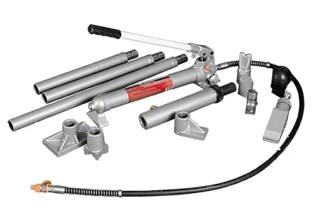 Растяжка гидравлическая 10 т набор из 12 предметов 7 сменных насадок в металлическом кейсе MATRIX 513205 купить в Перми