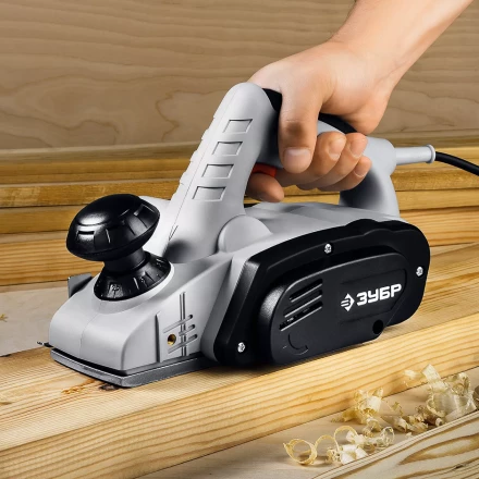 Рубанок электрический ЗР-950-82 серия МАСТЕР купить в Перми