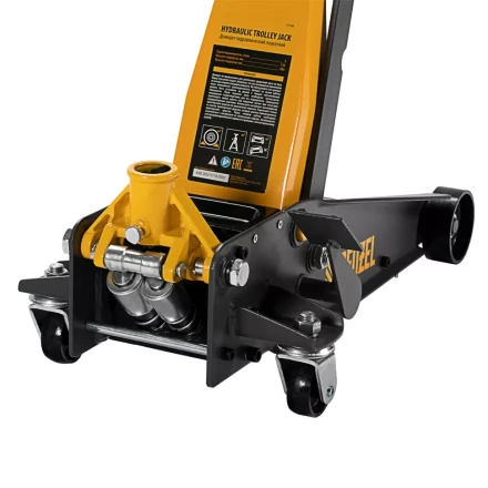 Домкрат гидравлический подкатной 3 т, с фиксатором, быстрый подъем, 135-480 мм, профессиональный Denzel 51138 купить в Перми