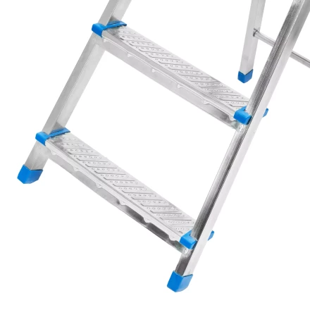 Стремянка Сибртех 97836, 4 ступени, стальная, оцинкованная купить в Перми