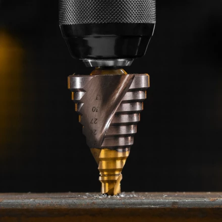 Сверло ступенчатое Denzel 723615, 9-12-15-18-21-24-27-30-33-36 мм, Р6М5К5, 6-гр. хвостовик купить в Перми